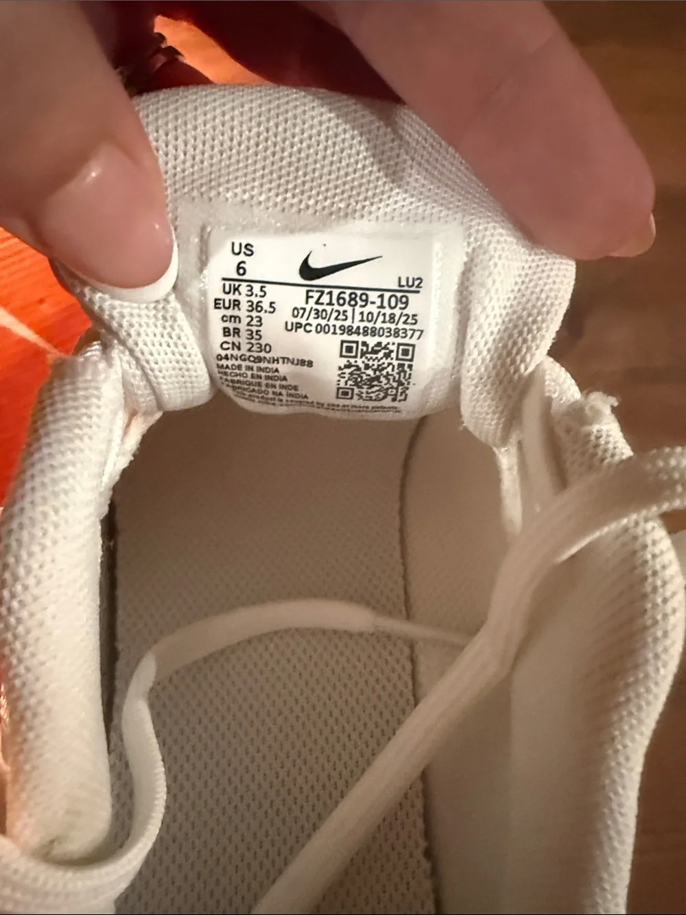 Nike Women's White and Gray Training Sneakers